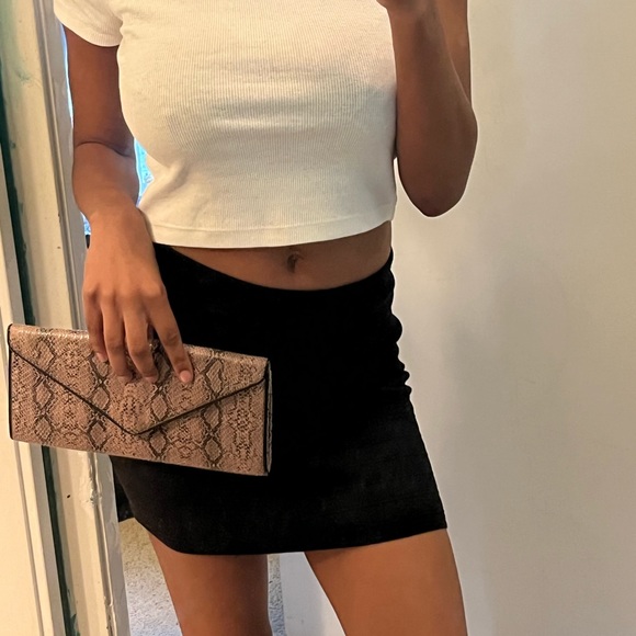 (2 for $12) Snakeskin clutch purse - Picture 12 of 12